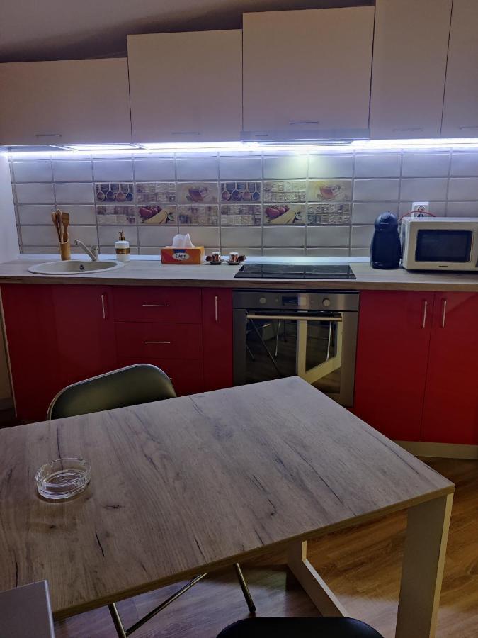 Zen Studio Slatina Slatina  Bagian luar foto
